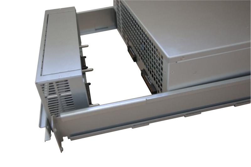 Gruppo di continuità PowerWalker VFI 10K CPH 3/3 10000VA 10000W modulare con Input Trifase e Output Trifase